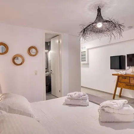 Grand Reve Paros Вилла
