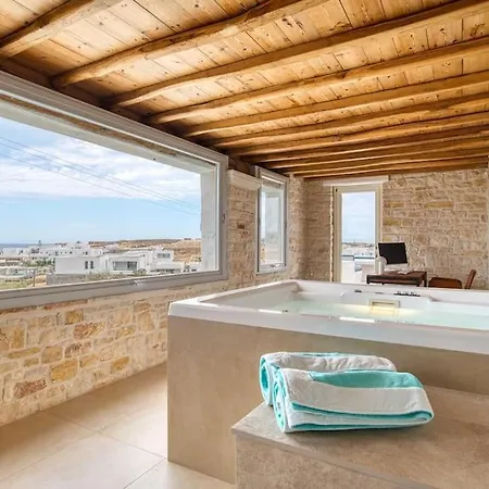 Grand Reve Paros
